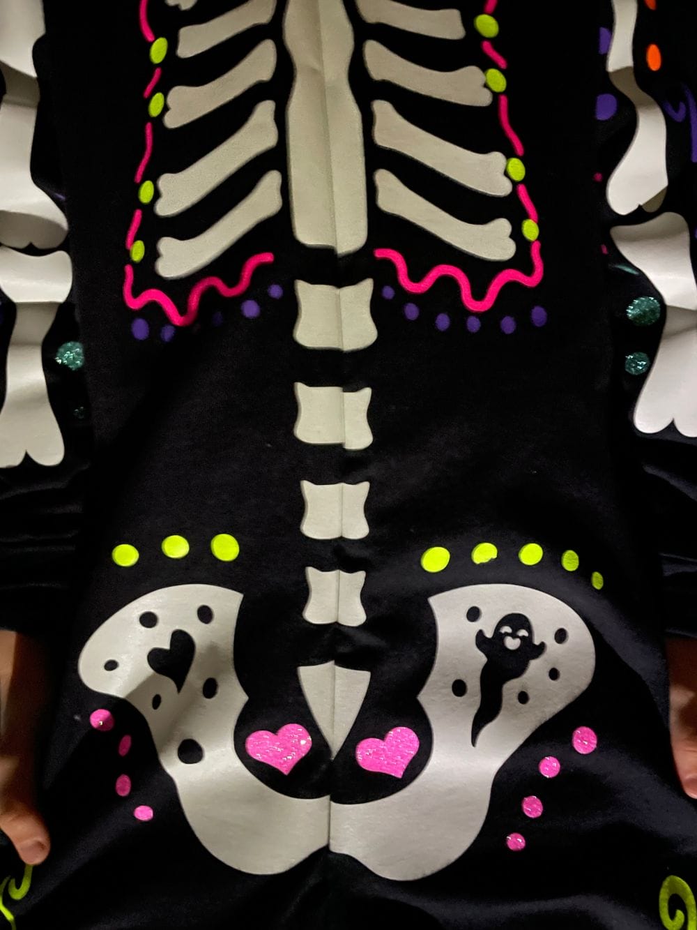 Halloween Skelett Plott auf Overall