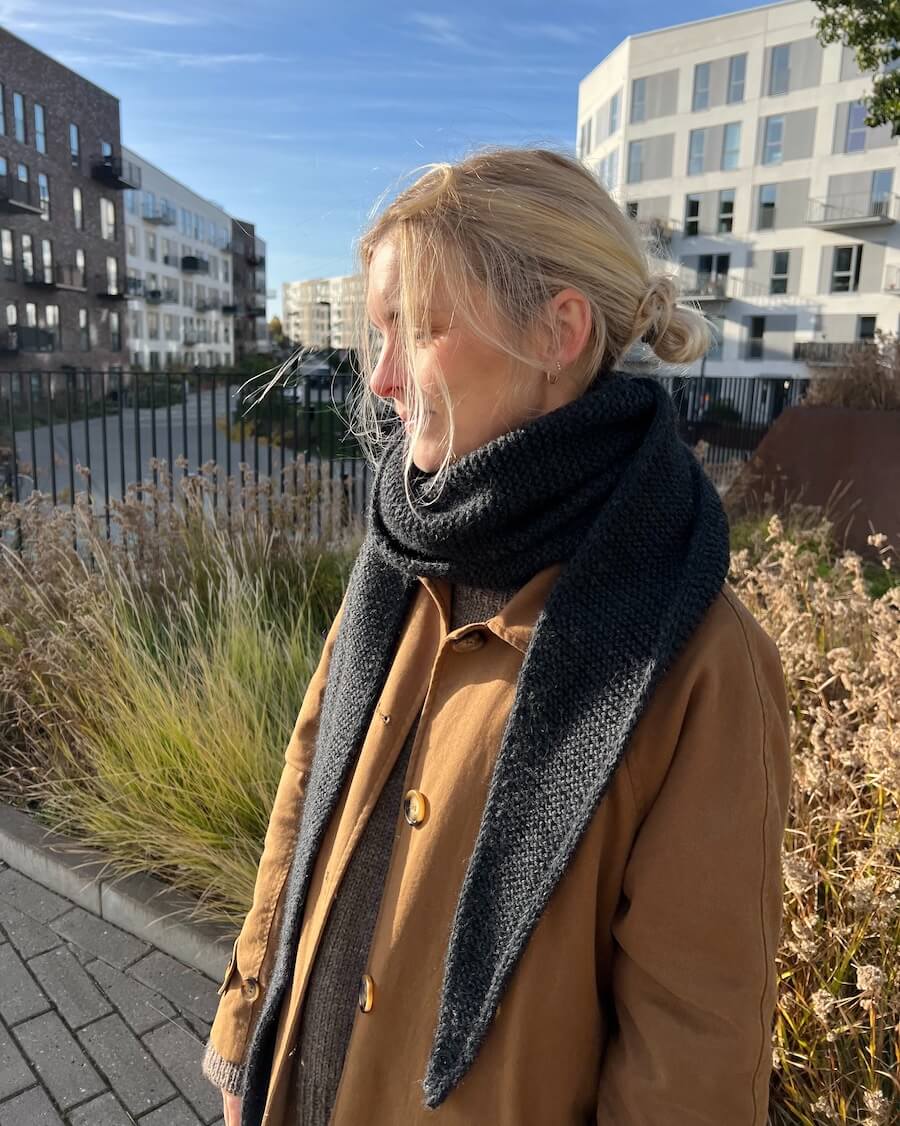 Schal Lovis